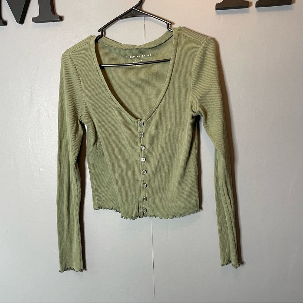 American Eagle Ribbed Olive Green long sleeve top size small